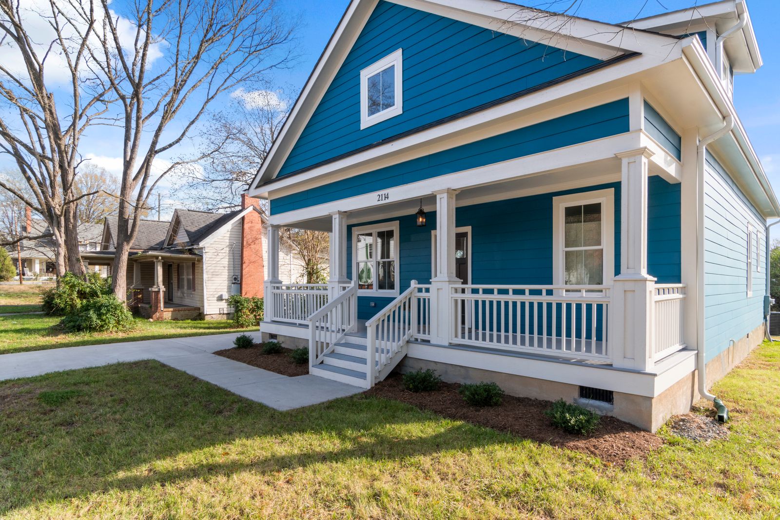 A classic New England house with a front porch